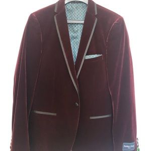 Paisley & Gray Burgundy Velvet Dinner Jacket